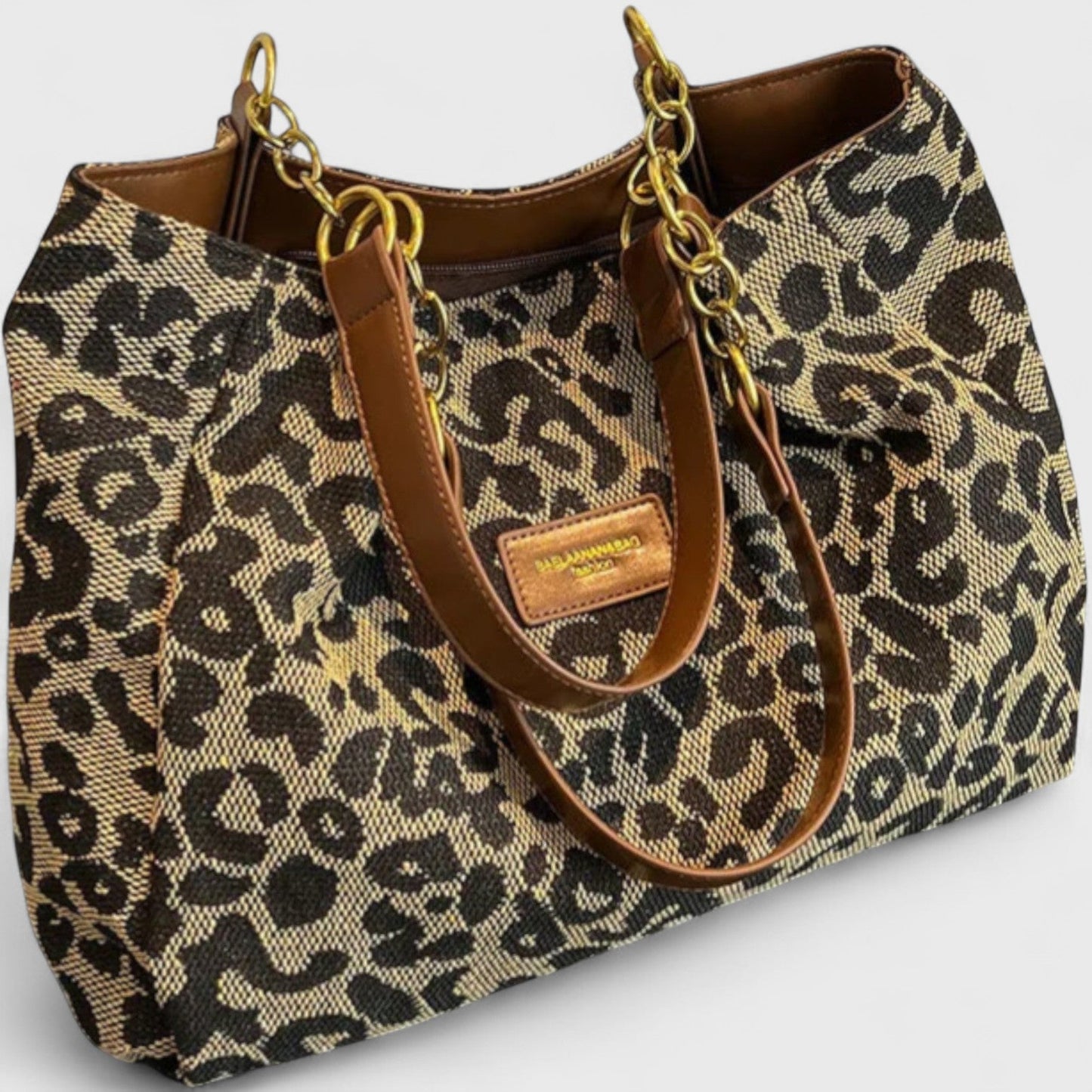 LeopardVäska™ – Stil och funktion i ett perfekt för vardagen