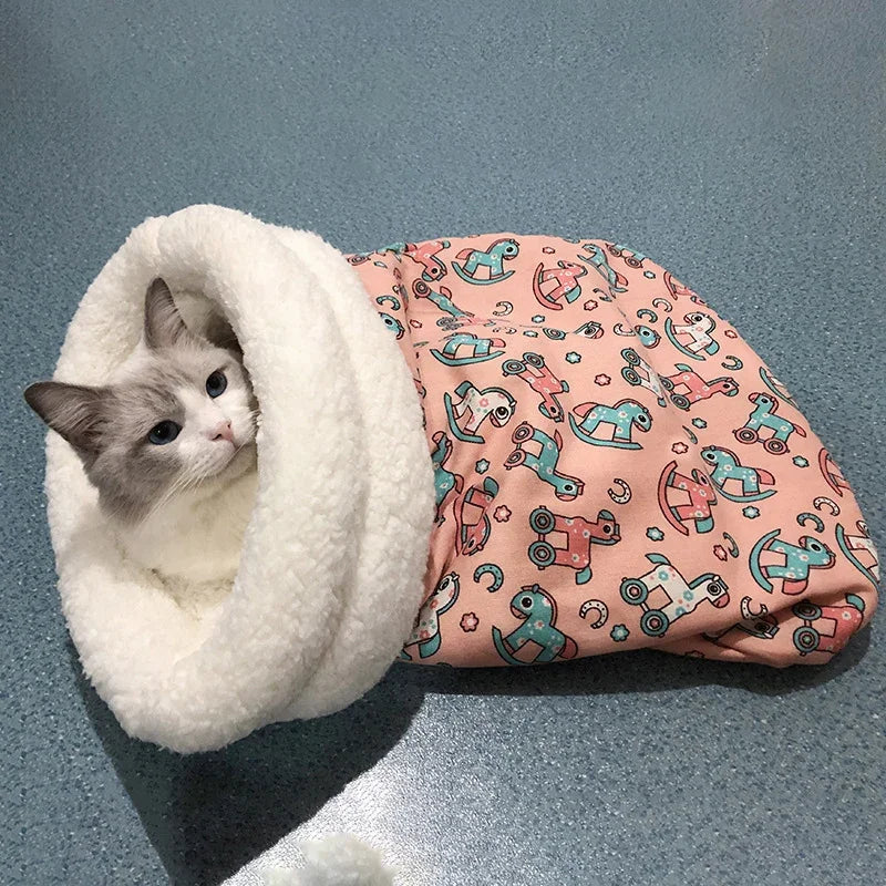 KattOas™ – Ett mysigt bo där din katt älskar att krypa in