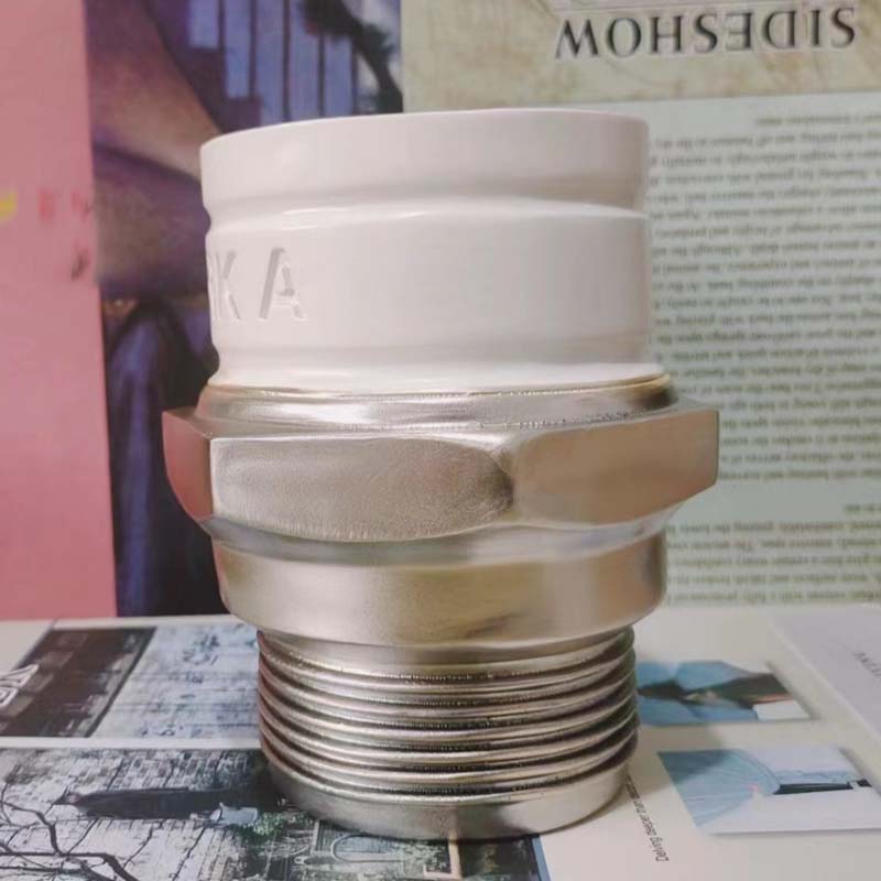 SparkMugg™ – Ikonisk design för riktiga motorälskare